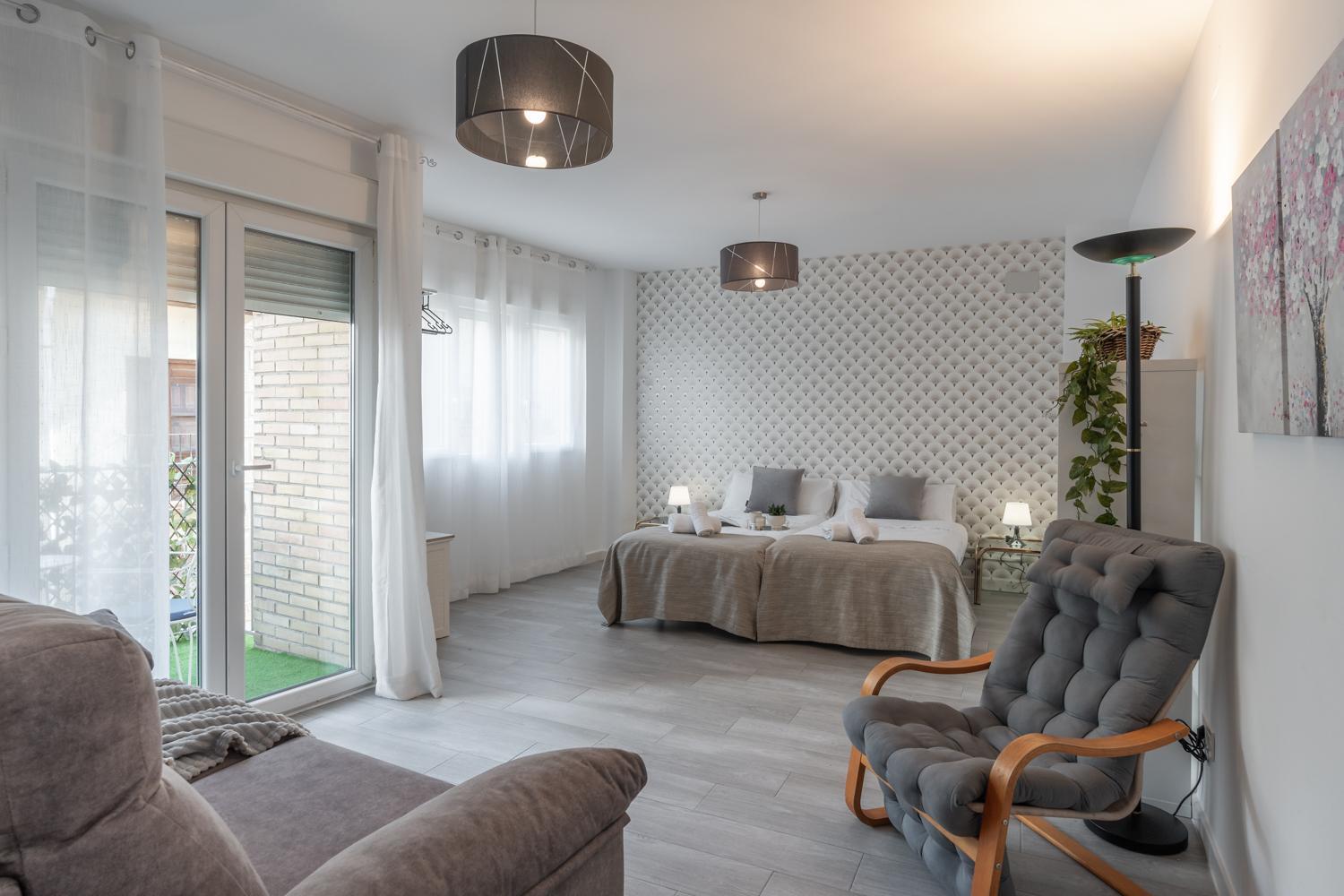Tuguest Santa Paula III Apartment Гранада Екстер'єр фото