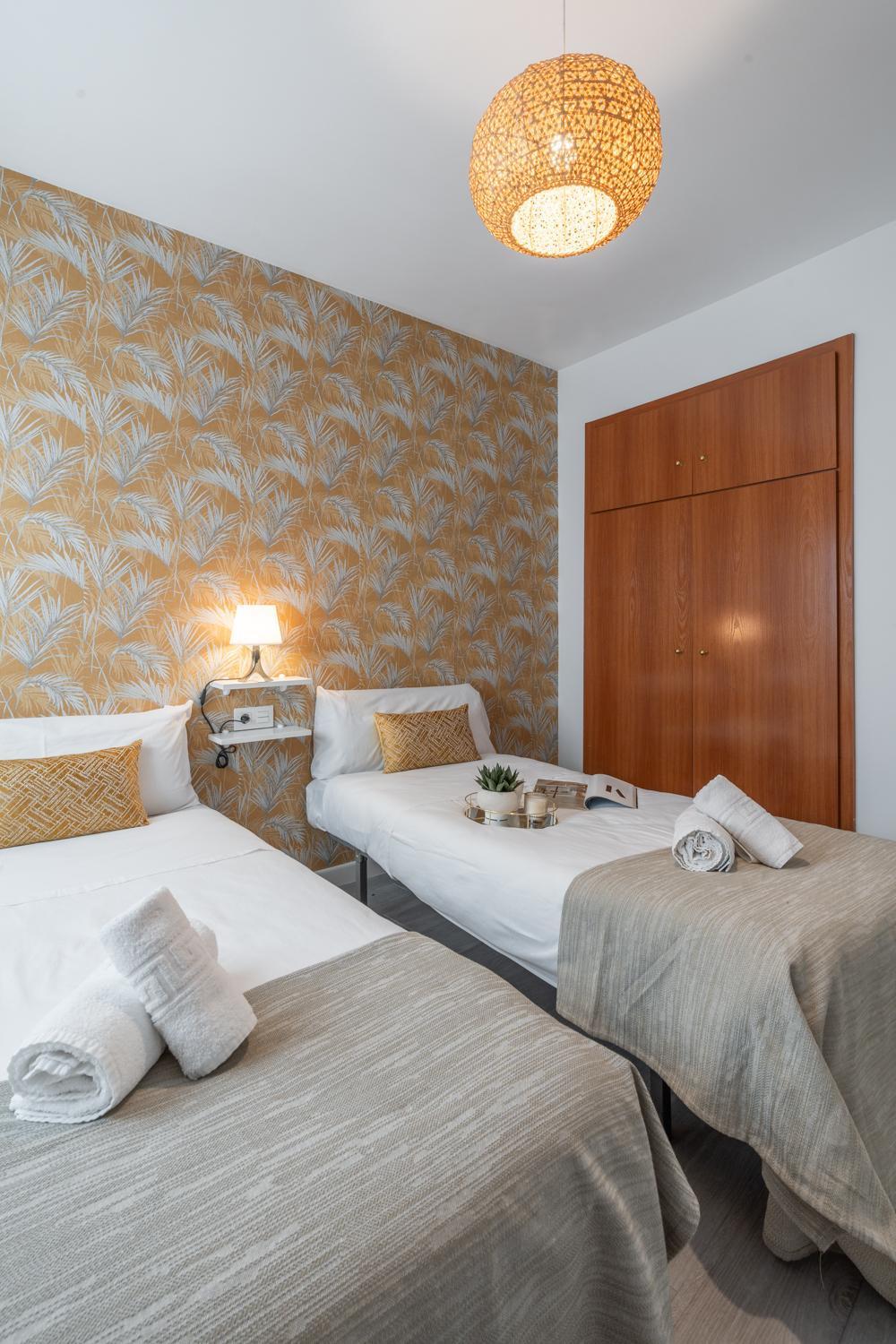 Tuguest Santa Paula III Apartment Гранада Екстер'єр фото